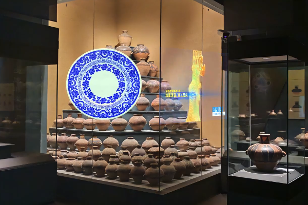 文博展館：博物館數(shù)字化提速，傳統(tǒng)展陳迎來革新?lián)Q代